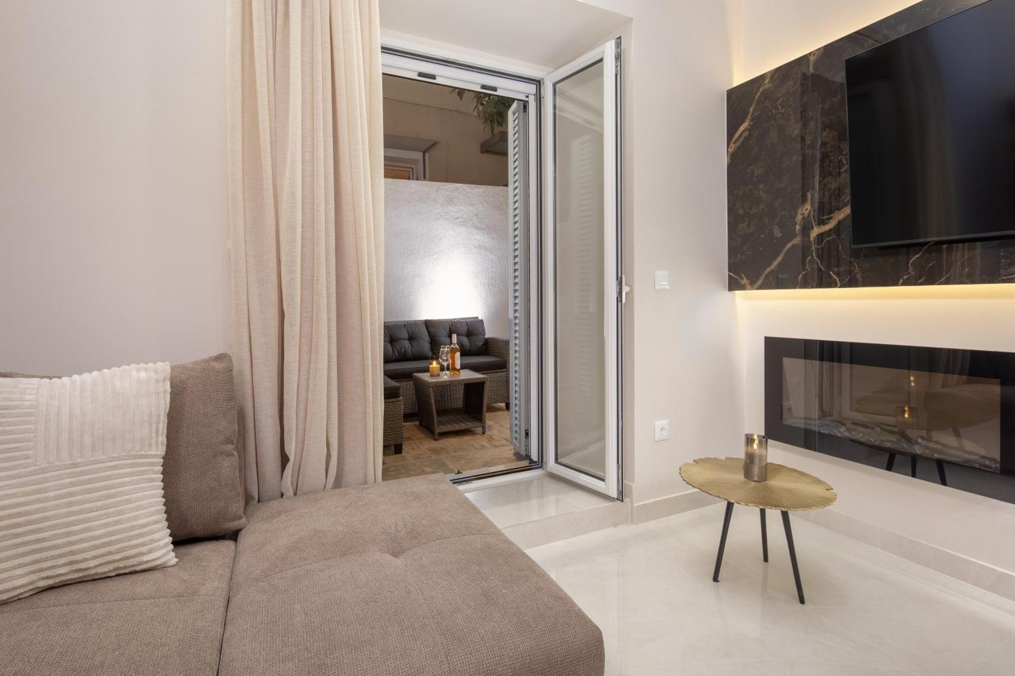 Modern-Vintage Old Town Suites Corfu  Exterior photo
